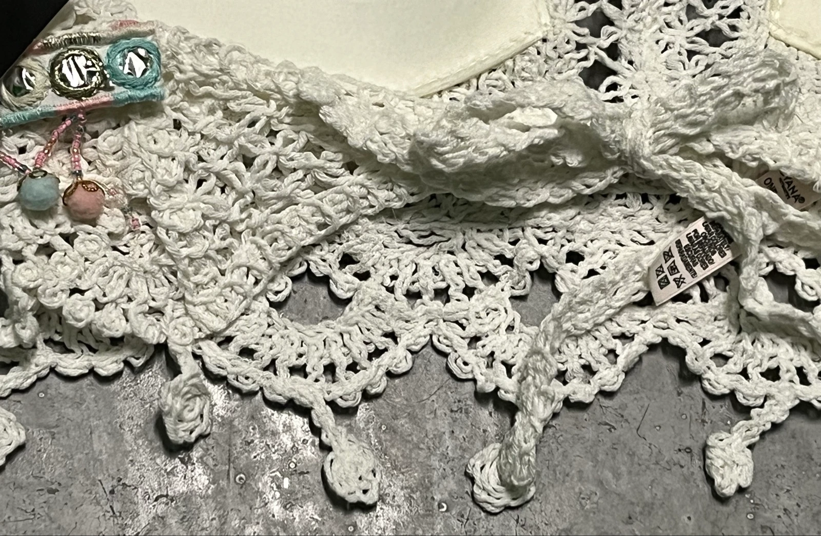 Top de crochê com contas e bolinhas – photo 19